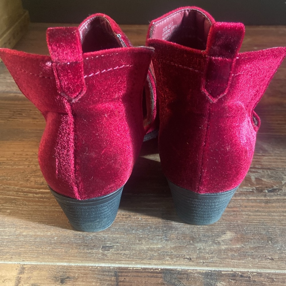 Velvet booties - Picture 3 of 5